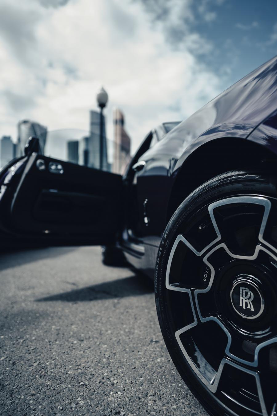 Колеса Rolls-Royce Wraith Black and Bright 2019 года  (RU) (фото 14 из 14)